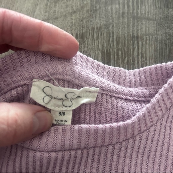 Jessica Simpson Ribbed Top - Picture 2 of 2